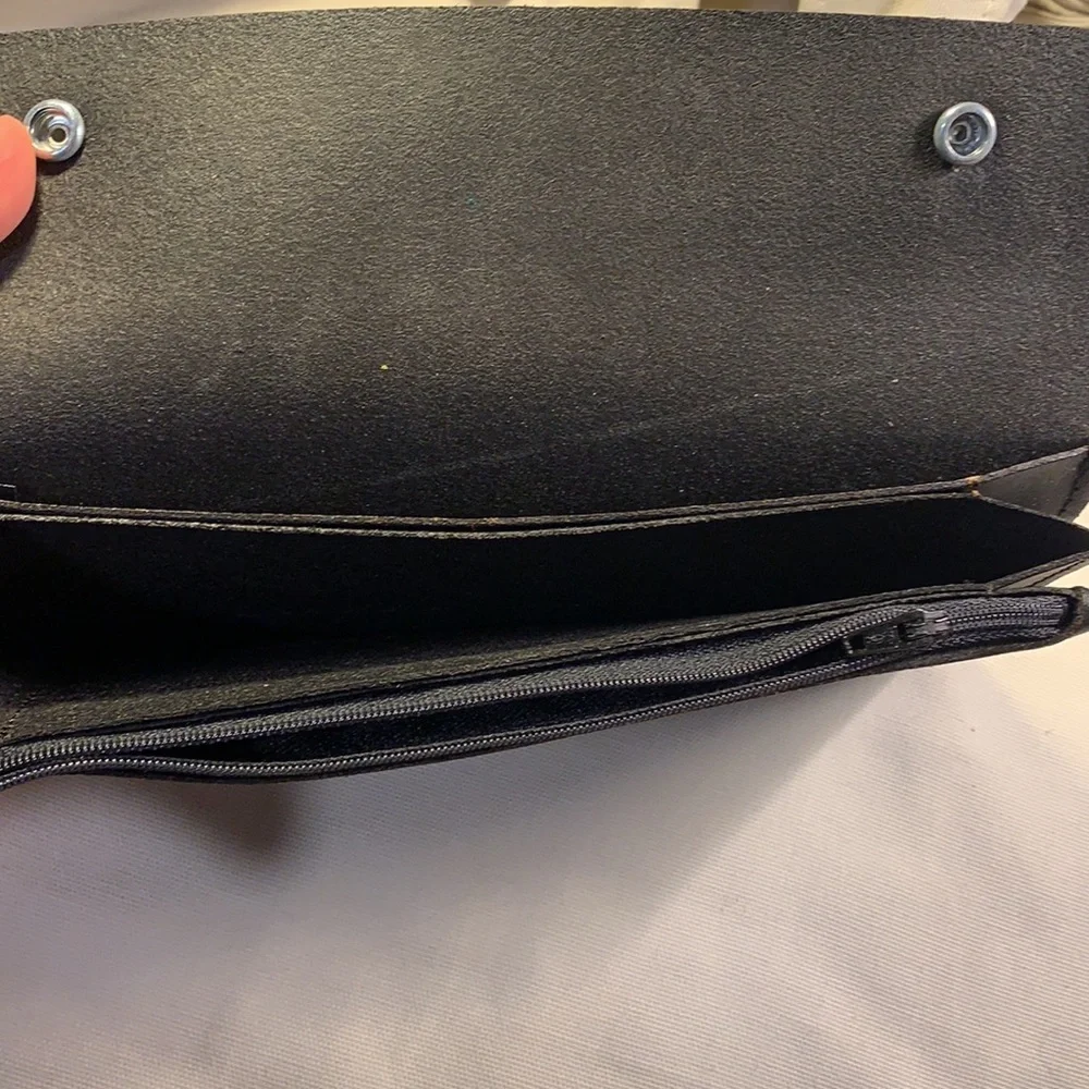 NWOT Leather large wallet on a chain, Motocycle